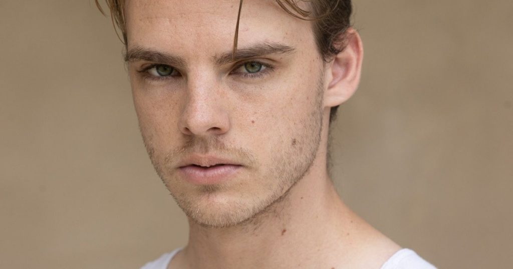 josh welles age​