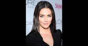 How tall is Taylor Cole? Her height and quick profile