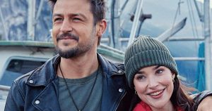 Is Tyler Hynes married or still single in real life?